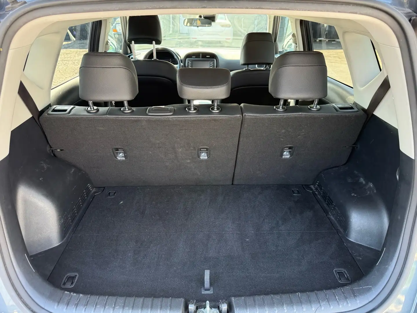 2020 KIA Soul Thumbnail 14