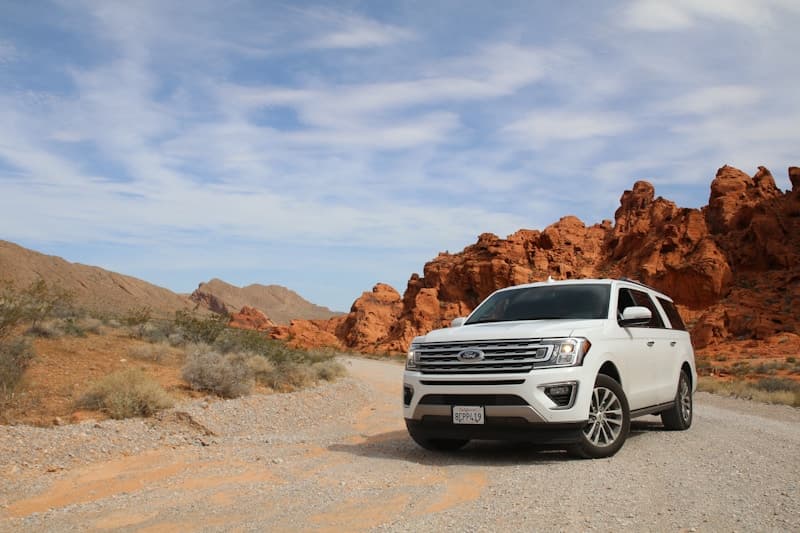 Why Summer is the Perfect Time to Buy a Pre-Owned SUV